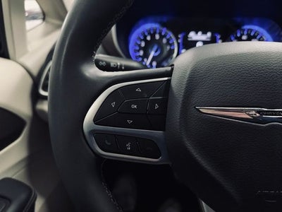 2024 Chrysler Voyager LX