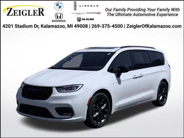 2025 Chrysler Pacifica Limited