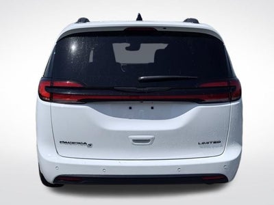2025 Chrysler Pacifica Limited