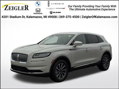 2022 Lincoln Nautilus Standard