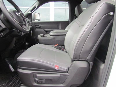 2023 RAM 3500 Tradesman Regular Cab 4x4 8' Box