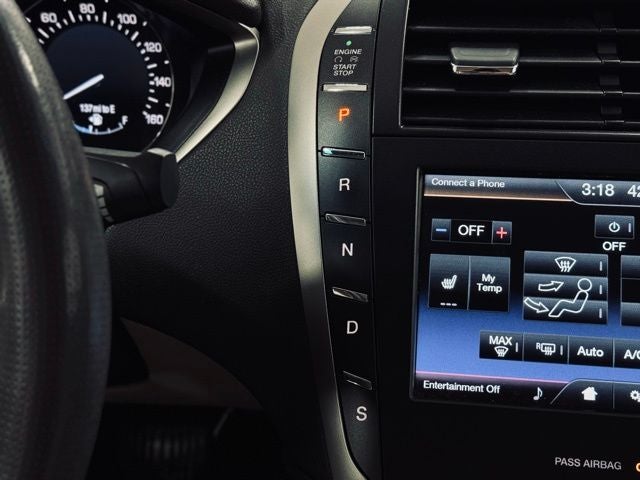 2014 Lincoln MKZ Base