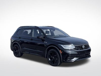 2023 Volkswagen Tiguan 2.0T SE R-Line Black