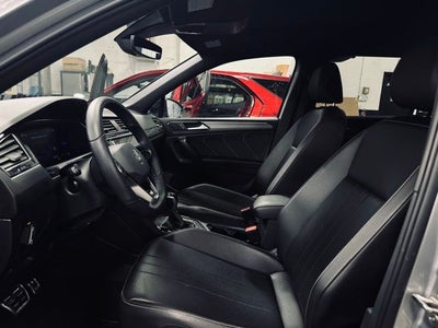 2022 Volkswagen Tiguan 2.0T SE R-Line Black