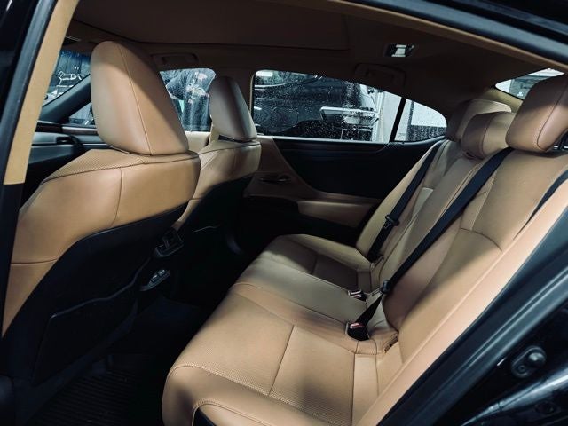 2022 Lexus ES 350