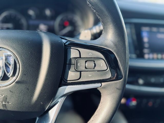 2023 Buick Enclave Essence AWD