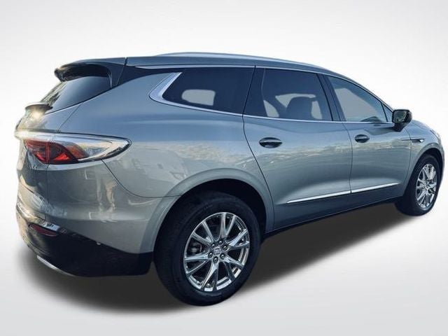 2023 Buick Enclave Essence AWD