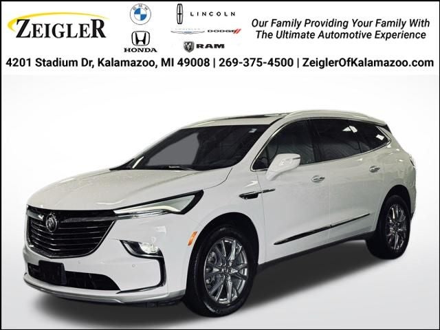 2023 Buick Enclave Essence AWD