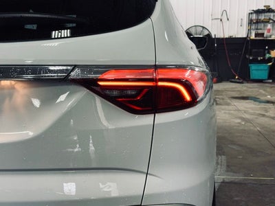 2023 Buick Enclave Essence AWD