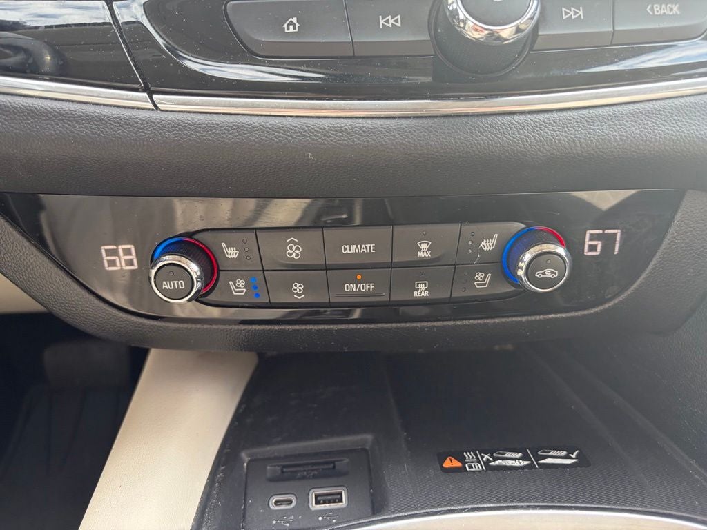 2023 Buick Enclave Avenir