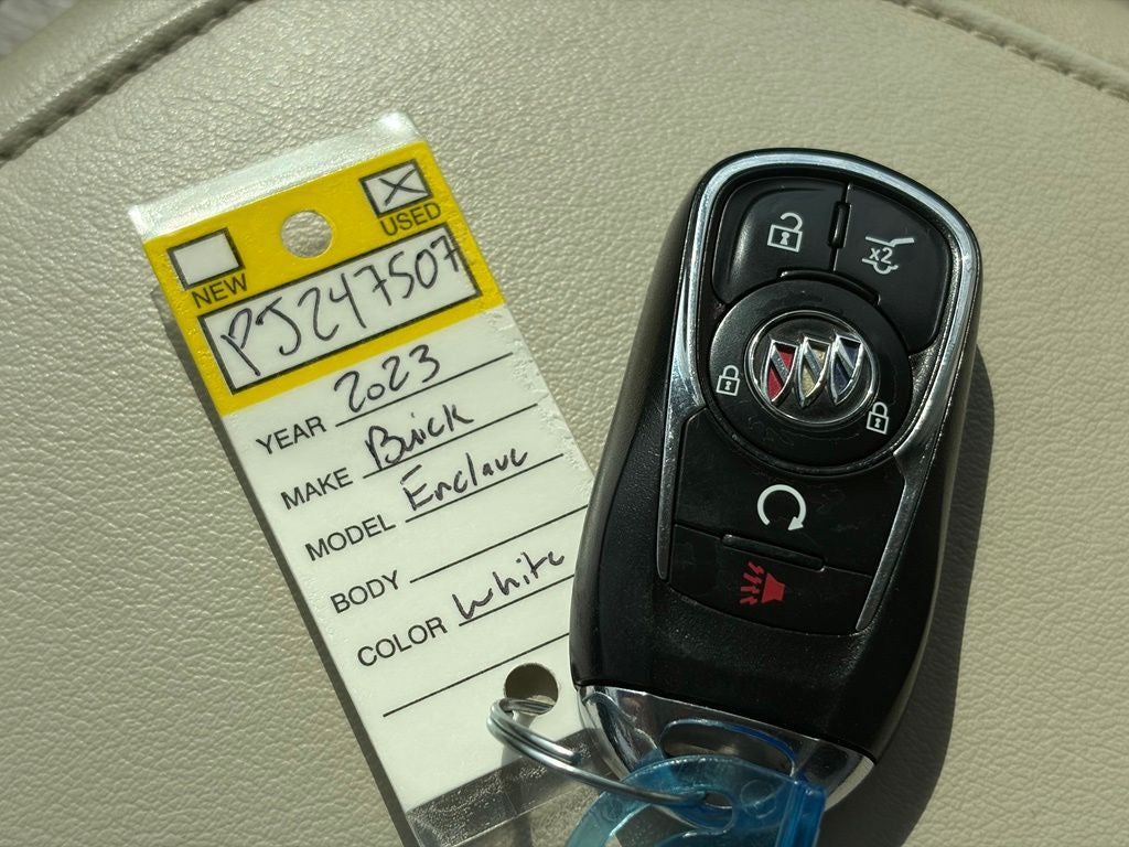 2023 Buick Enclave Avenir