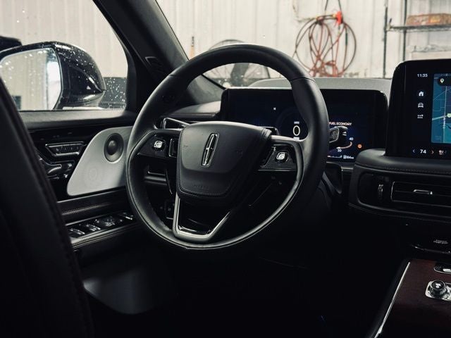 2025 Lincoln Aviator Black Label