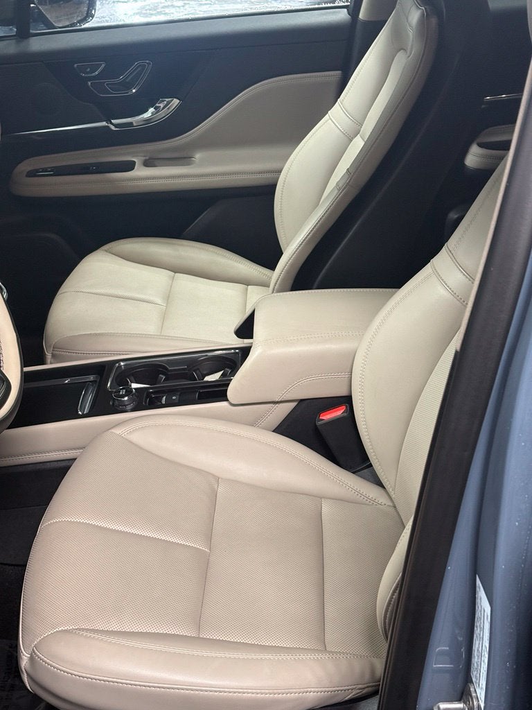 2025 Lincoln Corsair Premiere