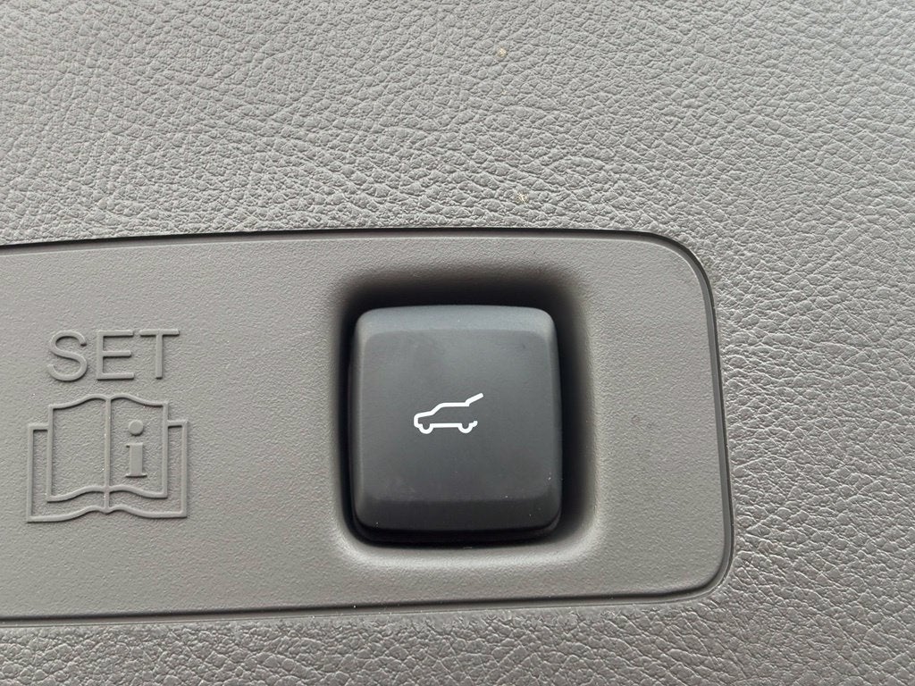 2023 Lincoln Corsair Standard CERTIFIED