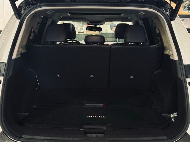 2023 Nissan Rogue SL Intelligent AWD