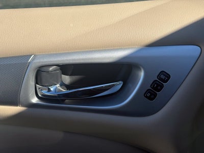 2018 Nissan Pathfinder SL