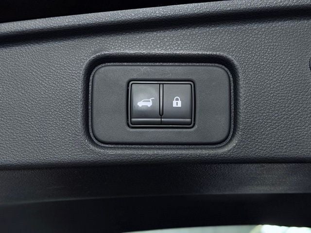 2024 Nissan Pathfinder SL 4WD