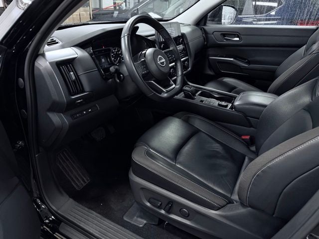 2024 Nissan Pathfinder SL 4WD