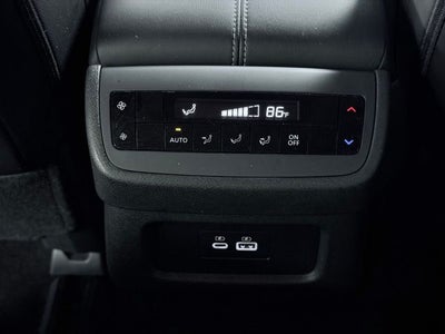 2024 Nissan Pathfinder SL 4WD