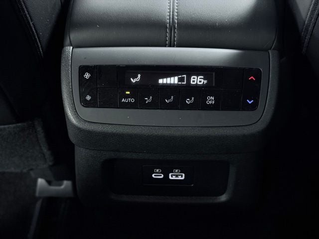 2024 Nissan Pathfinder SL 4WD