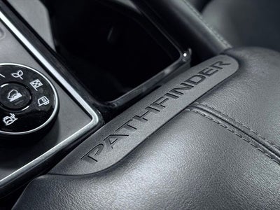 2024 Nissan Pathfinder SL 4WD