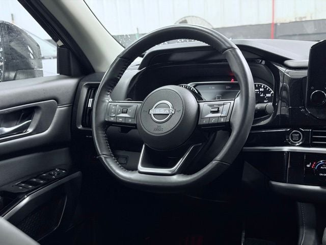 2024 Nissan Pathfinder SL 4WD