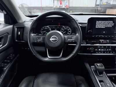 2024 Nissan Pathfinder SL 4WD