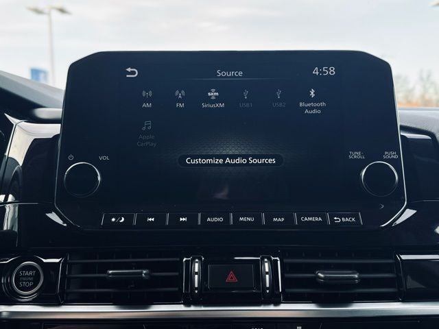 2023 Nissan Pathfinder SL 4WD