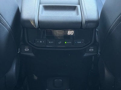 2025 Toyota Grand Highlander Base