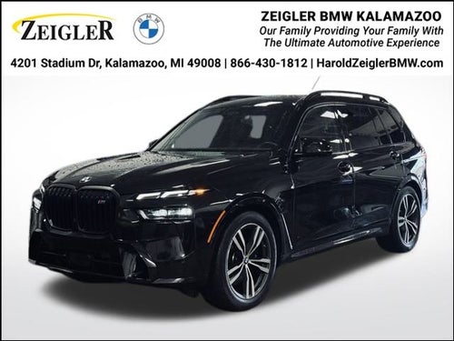 2025 BMW X7 M60i