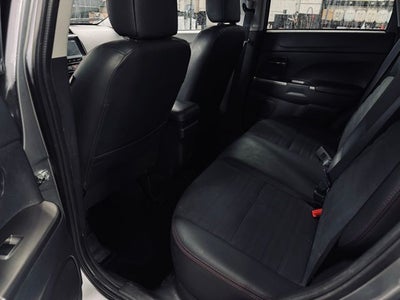 2024 Mitsubishi Outlander Sport Base