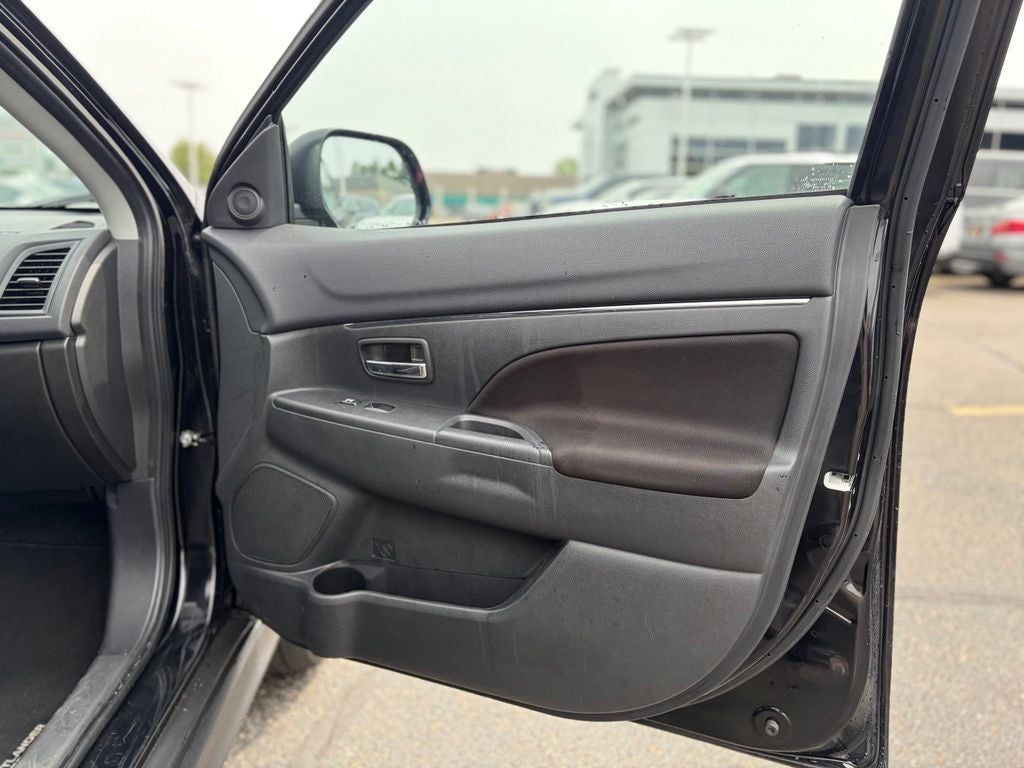 2025 Mitsubishi Outlander Sport 2.0 S