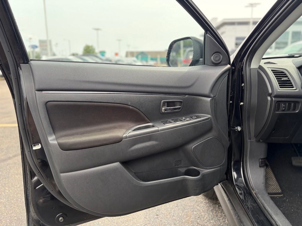 2025 Mitsubishi Outlander Sport 2.0 S