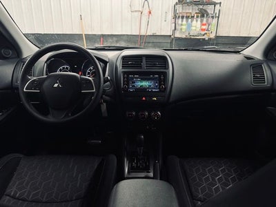 2025 Mitsubishi Outlander Sport Base