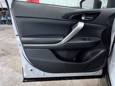 2024 Mitsubishi Eclipse Cross Base
