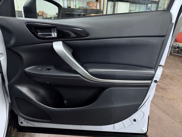 2024 Mitsubishi Eclipse Cross Base
