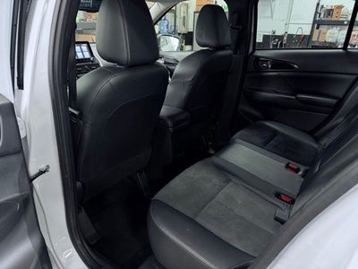 2024 Mitsubishi Eclipse Cross Base