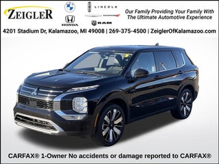 2025 Mitsubishi Outlander SE