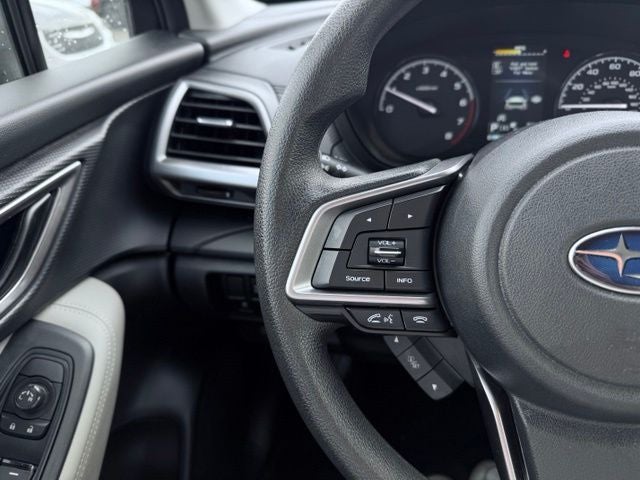 2023 Subaru Forester Base