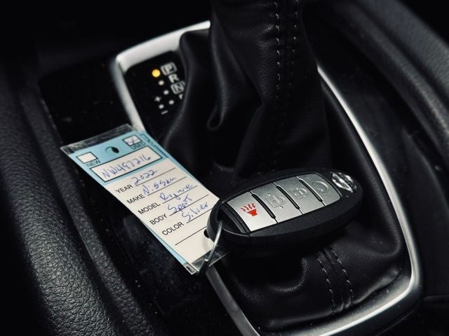 2022 Nissan Rogue Sport SL AWD Xtronic CVT