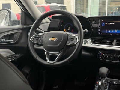 2025 Chevrolet Trax FWD LT