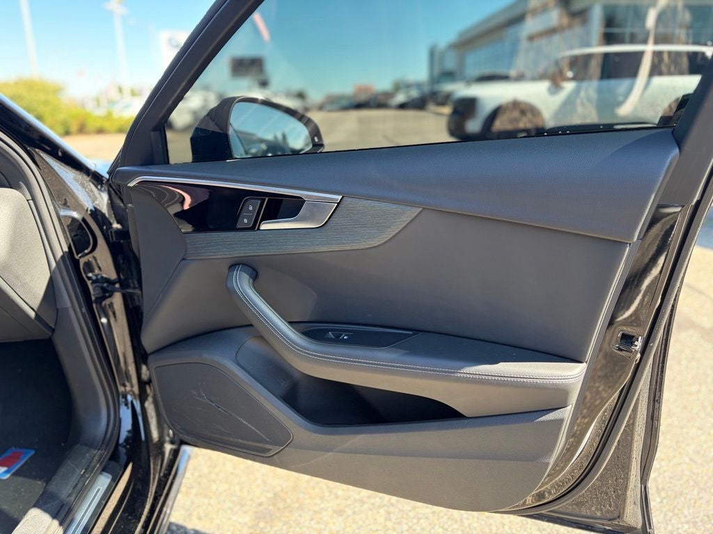 2022 Audi A4 45 S line Premium Plus quattro