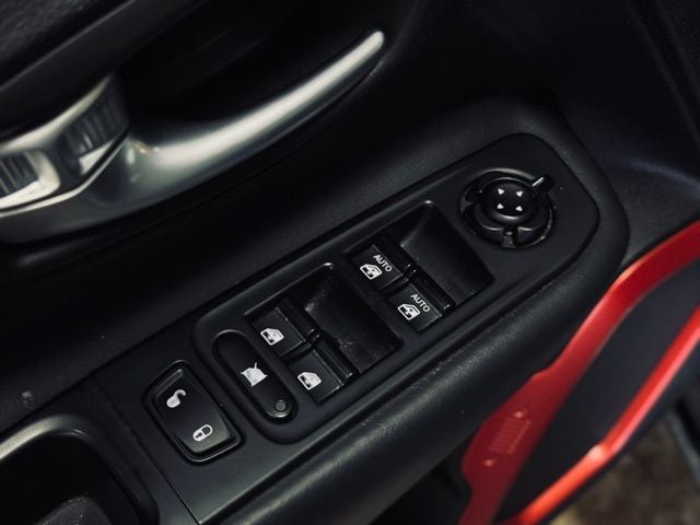 2016 Jeep Renegade Trailhawk